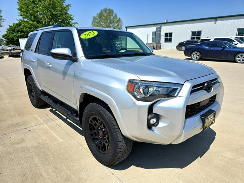 Used 2022 Toyota 4Runner SR5 image 9