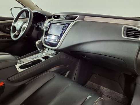 Used 2018 Nissan Murano SL image 7