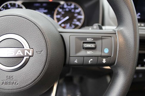 Used 2024 Nissan Rogue SV image 21