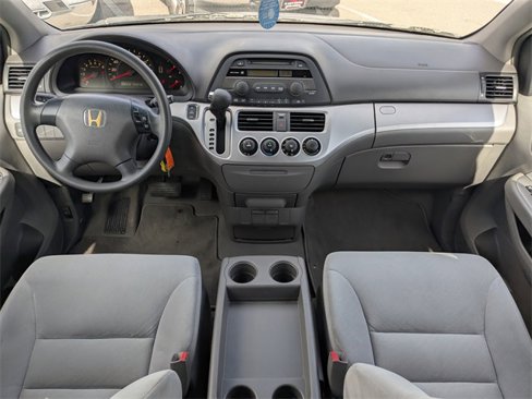 Used 2010 Honda Odyssey LX image 16