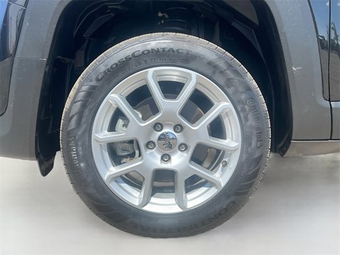 Used 2021 Jeep Renegade Latitude image 29