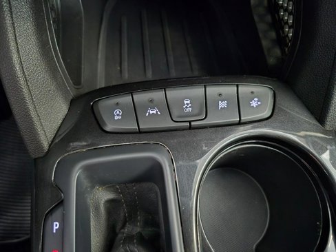 Used 2022 Chevrolet TrailBlazer LT w/ Convenience Package image 19