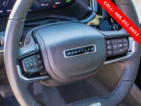 New 2025 Jeep Wagoneer Limited image 32