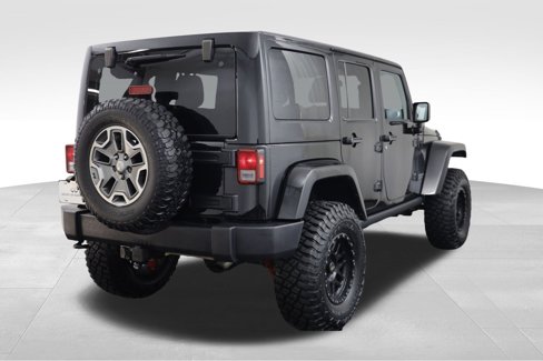 Used 2017 Jeep Wrangler Unlimited Rubicon w/ Connectivity Group image 31