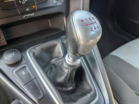 Used 2018 Ford Focus ST image 11