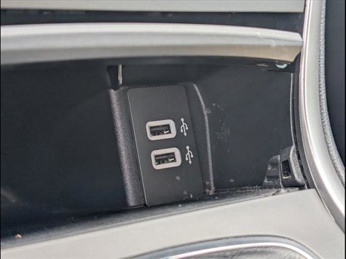 Used 2016 Ford Edge SEL w/ Equipment Group 201A image 17