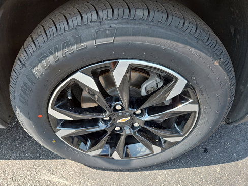 Used 2023 Chevrolet TrailBlazer LT w/ Convenience Package image 9