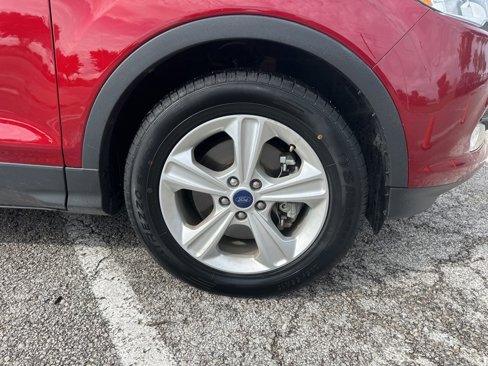 Used 2013 Ford Escape SE image 41