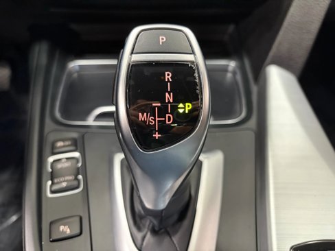 Used 2018 BMW 330i xDrive Sedan image 50