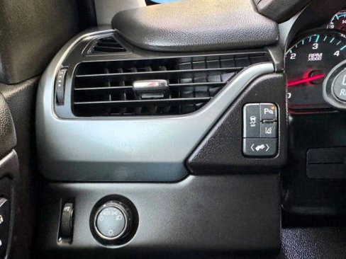 Used 2015 Chevrolet Tahoe LT image 22
