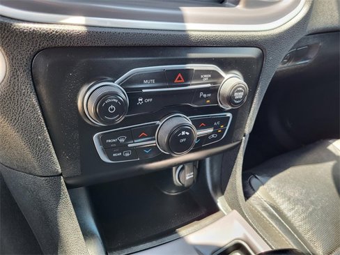 Used 2022 Dodge Charger SXT w/ Leather Interior Group image 23