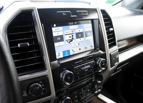 Used 2017 Ford F150 Lariat image 23