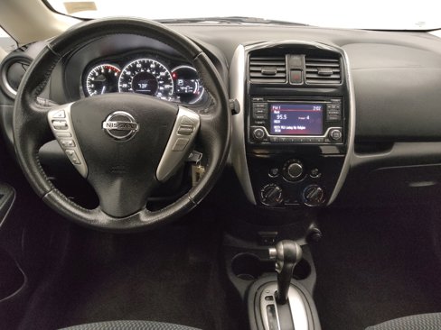 Used 2017 Nissan Versa Note SV image 22