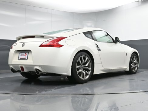 Used 2014 Nissan 370Z Touring w/ Aerodynamics Package image 22