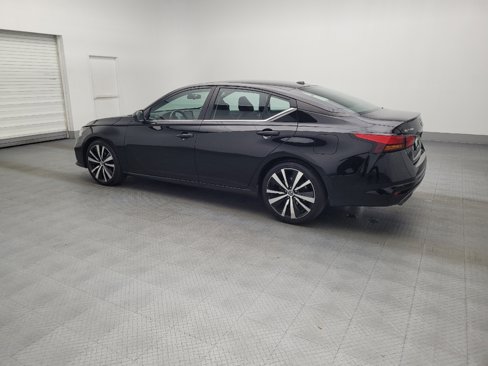 Used 2021 Nissan Altima 2.5 SR image 3