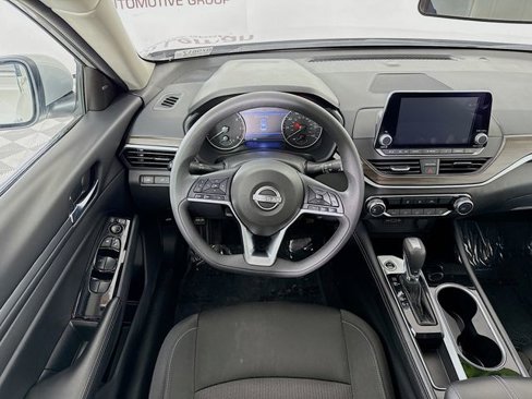 Used 2023 Nissan Altima 2.5 SV image 20