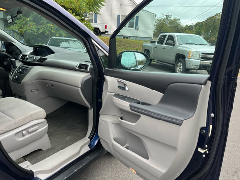 Used 2016 Honda Odyssey LX image 18