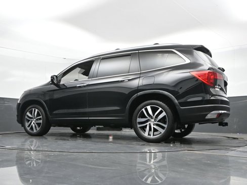 Used 2018 Honda Pilot Touring image 53
