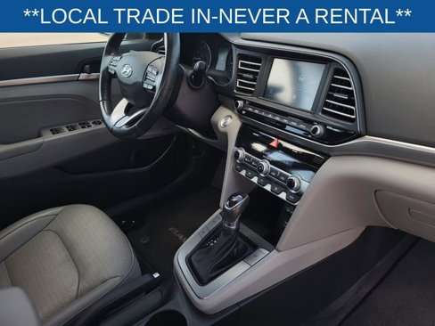 Used 2020 Hyundai Elantra Limited image 11