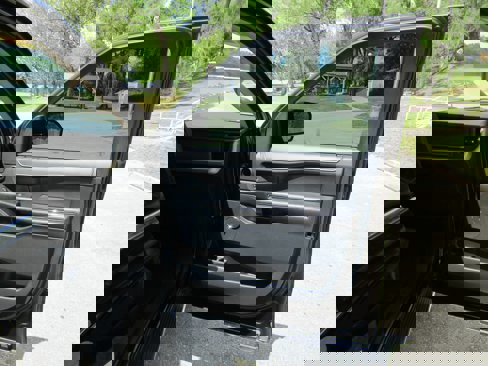 Certified 2022 Ford Expedition XLT image 19