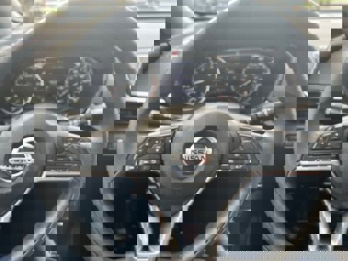 Used 2021 Nissan Altima 2.5 SV image 24