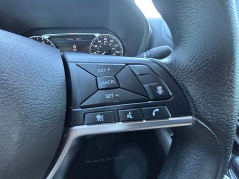 Used 2023 Nissan Sentra SV image 26
