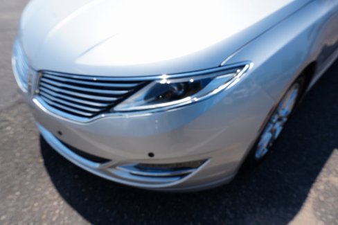 Used 2016 Lincoln MKZ AWD image 11