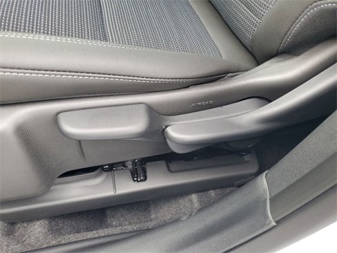 New 2025 Buick Envista Preferred w/ Advanced Safety Package image 7
