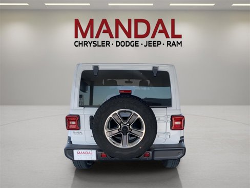 Used 2020 Jeep Wrangler Unlimited Sahara image 7