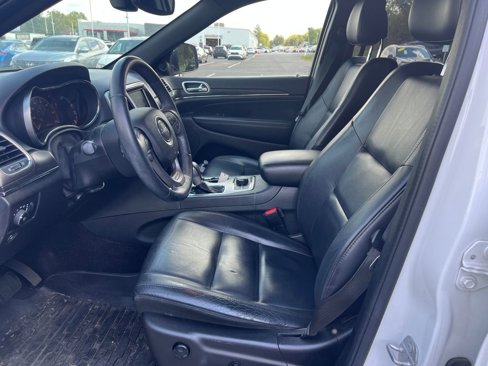 Used 2018 Jeep Grand Cherokee Limited w/ Trailer Tow Group IV image 9