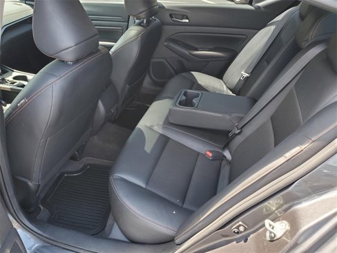 Used 2022 Nissan Altima 2.0 SR image 13