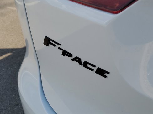 Used 2021 Jaguar F-PACE S image 6