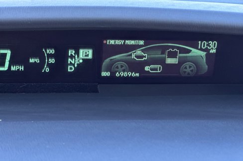 Used 2014 Toyota Prius Two image 19