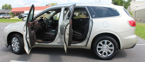 Used 2014 Buick Enclave Leather w/ Trailering Provision Package image 5