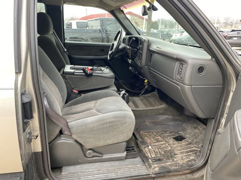 Used 2003 Chevrolet Silverado 1500 LS w/ Off-Road Package image 32