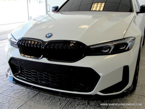 Used 2023 BMW 330e w/ M Sport Package image 22