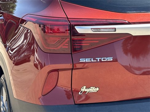 Used 2022 Kia Seltos S image 6