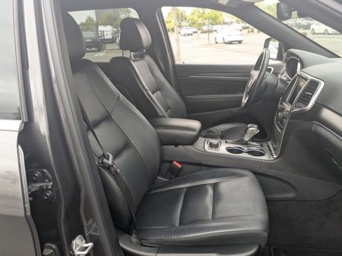 Used 2018 Jeep Grand Cherokee Limited w/ Trailer Tow Group IV image 21