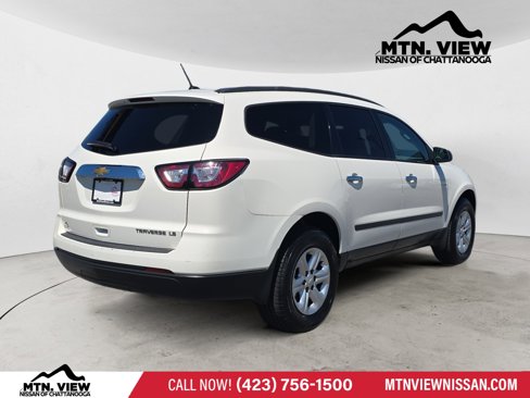 Used 2014 Chevrolet Traverse LS image 3