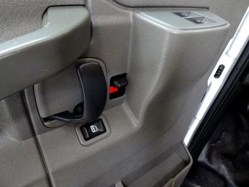 Used 2019 Chevrolet Express 2500 w/ Driver Convenience Package image 22