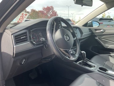 Used 2021 Volkswagen Jetta S image 11