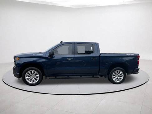 Used 2019 Chevrolet Silverado 1500 Custom w/ Custom Value Package image 4