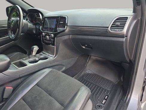 Used 2019 Jeep Grand Cherokee Altitude image 41