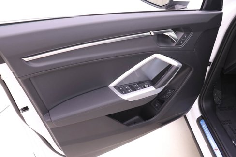 New 2025 Audi Q3 2.0T Premium image 11