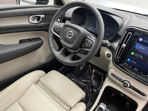 Used 2019 Porsche Macan image 45