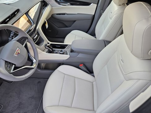 New 2025 Cadillac XT6 Premium Luxury image 17