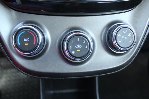 Used 2021 Chevrolet Spark LT image 32