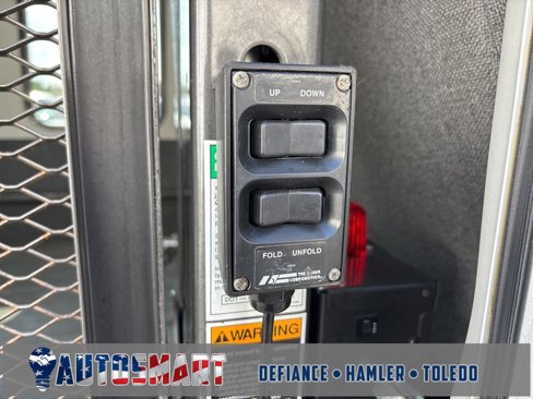 Used 2011 Ford E-350 and Econoline 350 Super Duty w/ Shuttle Bus Prep Pkg image 45
