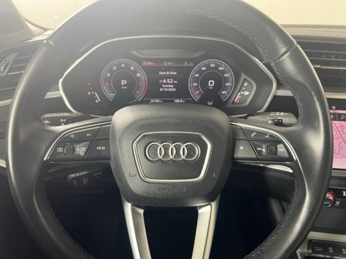 Used 2022 Audi Q3 2.0T Premium Plus w/ Premium Plus Package image 12