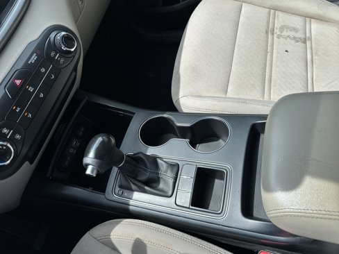 Used 2016 Kia Sorento LX image 29